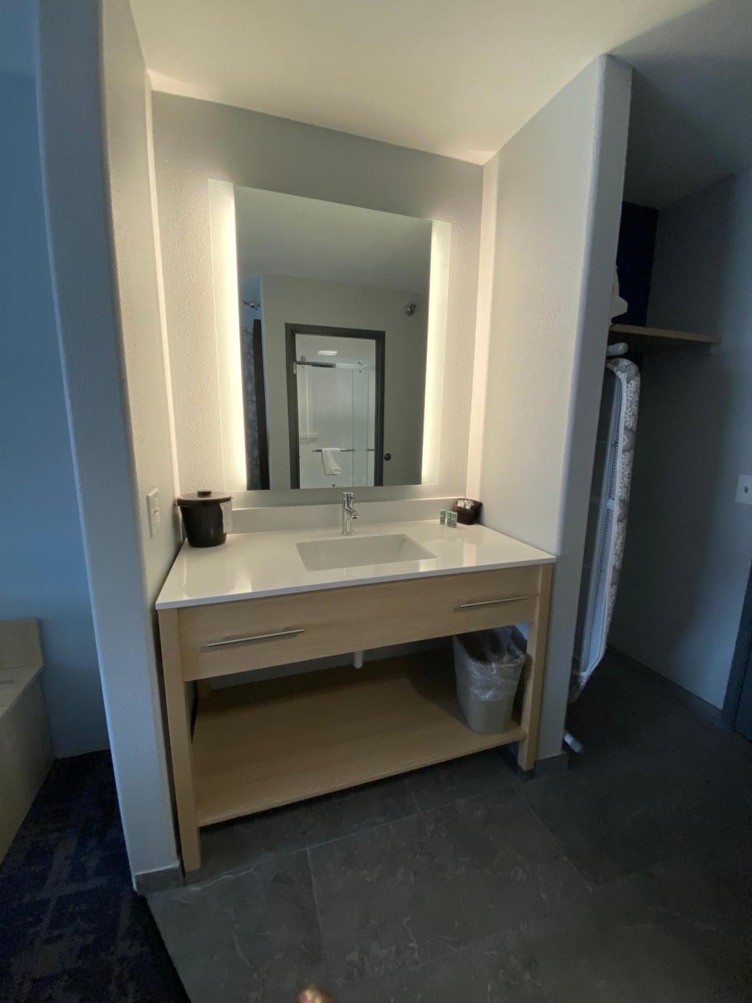 Best Western Montrose Inn Монтроуз Екстериор снимка