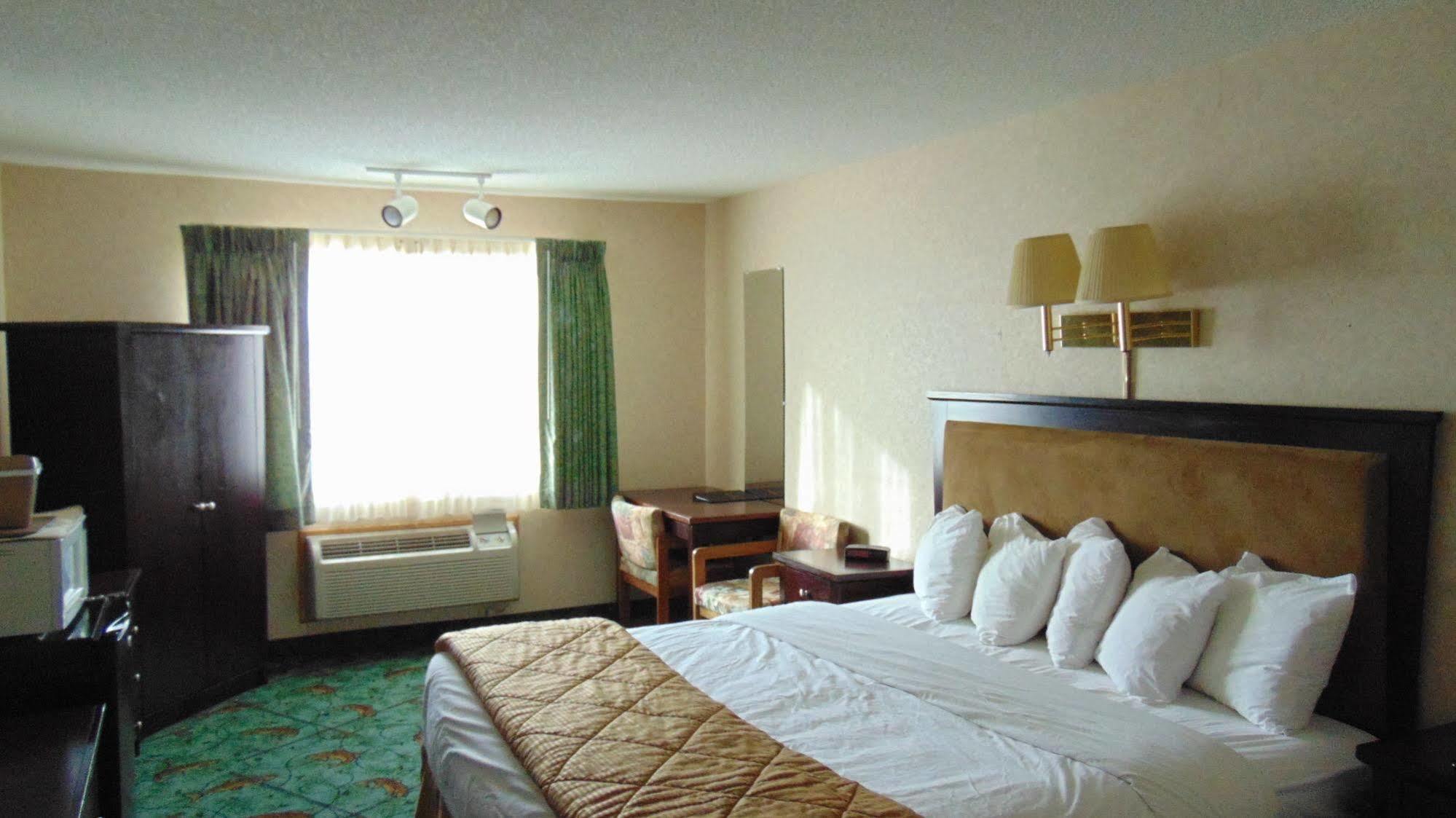 Best Western Montrose Inn Монтроуз Екстериор снимка