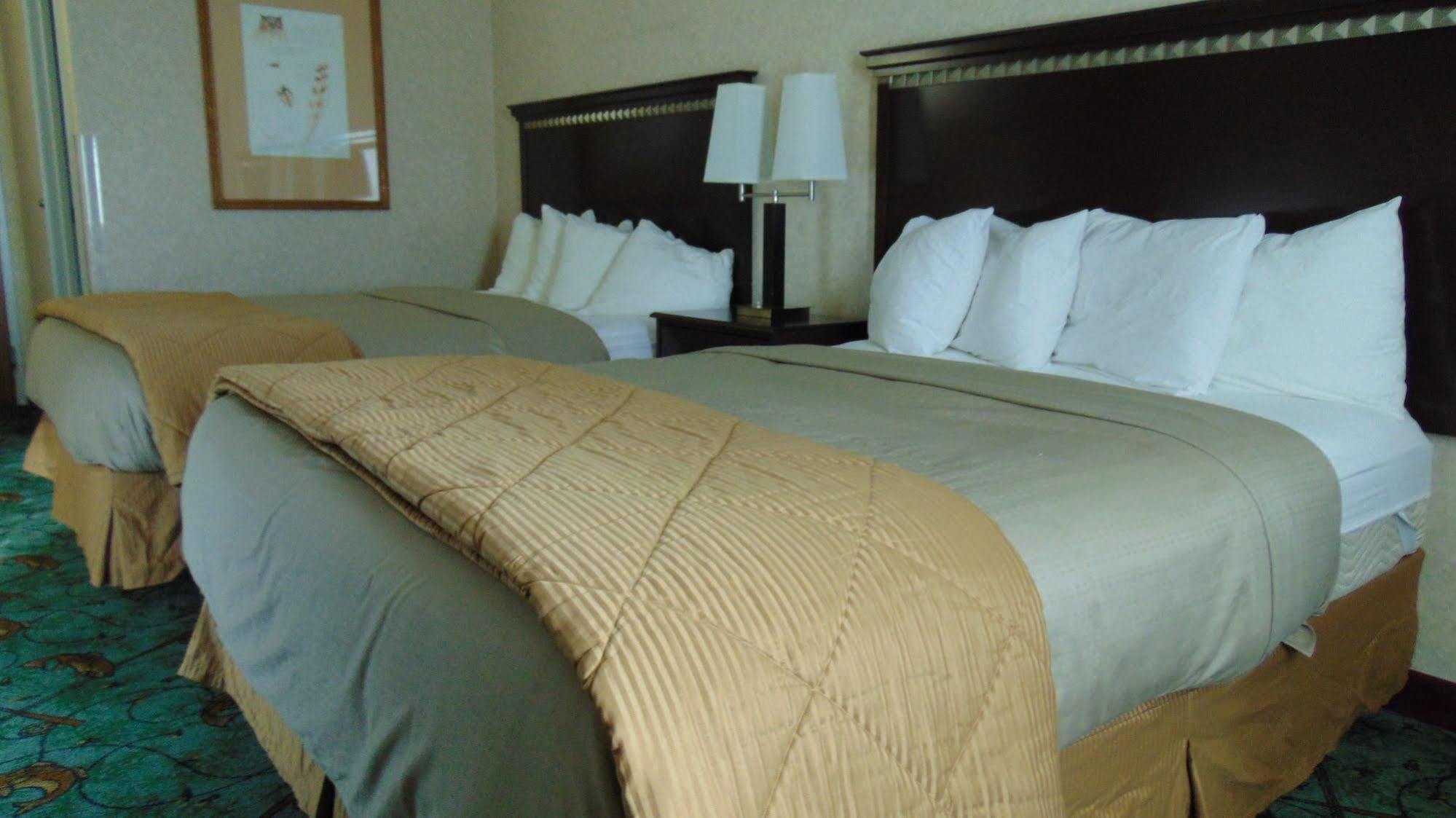 Best Western Montrose Inn Монтроуз Екстериор снимка